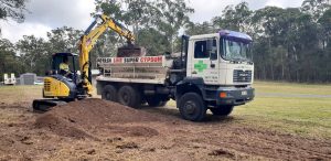 Loading manure